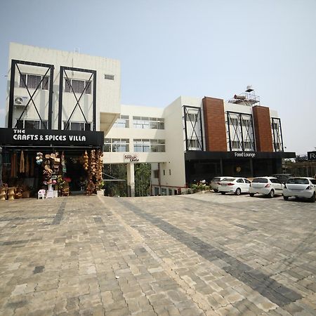 Hotel Soorya Castle Wayanad Eksteriør billede