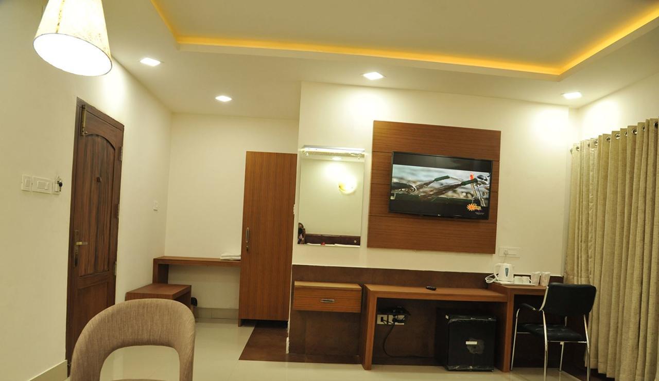 Hotel Soorya Castle Wayanad Eksteriør billede